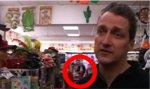  Robert Wienk in zijn Fopshop. 	 Elise in de cirkel.